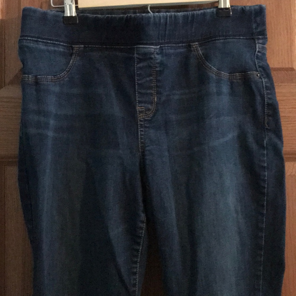 ON jeggings